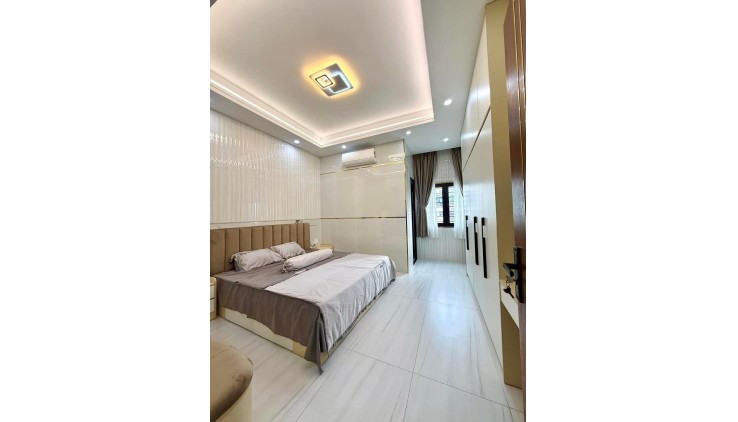 PHẠM ĐĂNG GIẢNG, BÌNH TÂN, 4,2x14, 4 TẦNG, GẦN AONE MALL TÂN PHÚ, HẺM XE HƠI, CHỈ NHỈNH 8 TỶ.